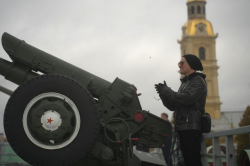 Наш хор «Синяя птица» спел на одной сцене с Сергеем Безруковым